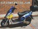 Vendo moto scooter como nueva 125
