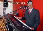 Daniel Galvis sus Pianos y sus Saxos