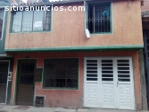 VENDO CASA DE 2 PISOS EN BOSA LA PAZ