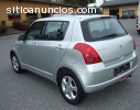 Suzuki Swift gris