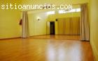 Alquiler sala cabina, con proyector