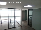 Excelente oficina en venta en Zona 10