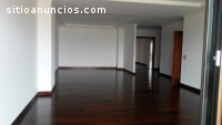 Apartamento en renta zona 14 Tadeus