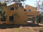 VENDO CASA EN SECTOR LOS ALAMOS EN SAN M