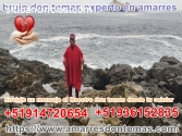 ESTA QUE SUFRE Y LLORANDO DE AMOR POR TI