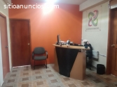 ADQUIERE UNA SALA DE JUNTAS