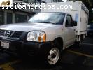 Nissan NP300 MP300 con caja seca