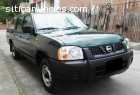 nissan doble cabina 2010 negro