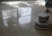 Pulido de piso de mármol