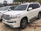 TOYOTA LAND CRUISER 2015