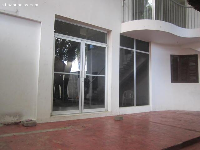 Oficinas AAA Bolonia y Las Palmas