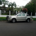 Toyota Hilux 4x4 SR - Diesel - manual -