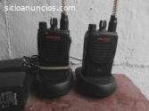 Par de radios UHF Motorola Mag One